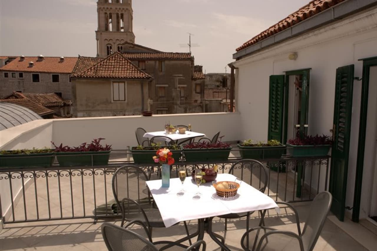 Bilder från hotellet Slavija Culture Heritage Hotel - nummer 1 av 47