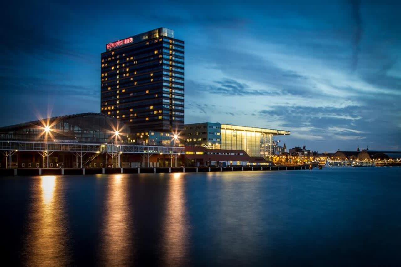 Bilder från hotellet Movenpick Amsterdam City Centre - nummer 1 av 16