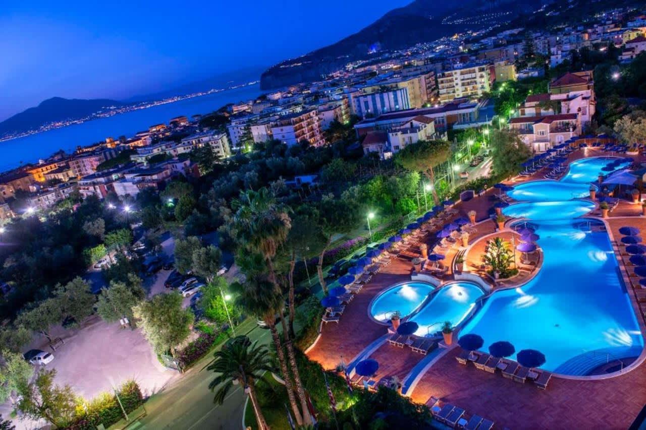 Bilder från hotellet Hilton Sorrento Palace - nummer 1 av 8