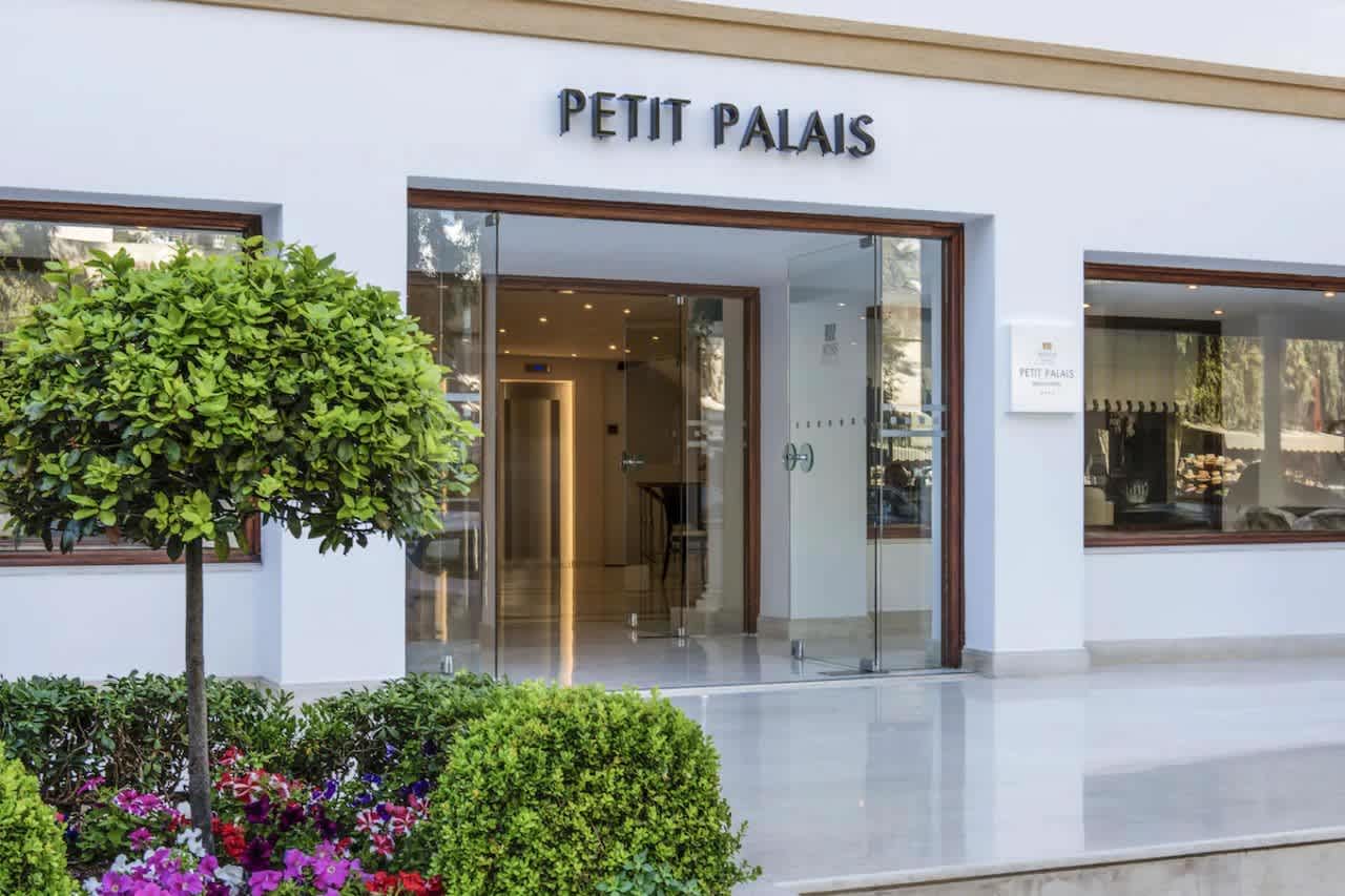 Bilder från hotellet Mitsis Petit Palais - nummer 1 av 9