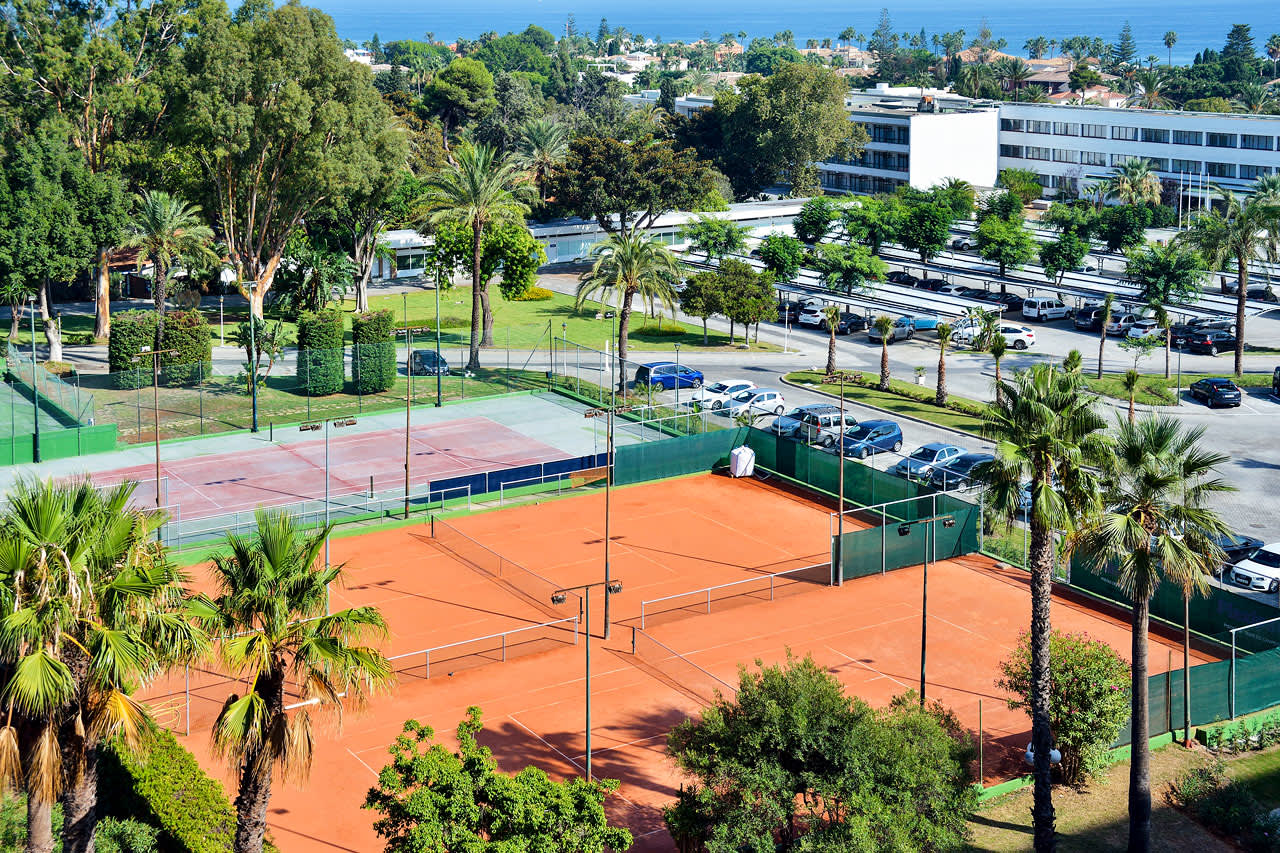Hotellets tennisbanor