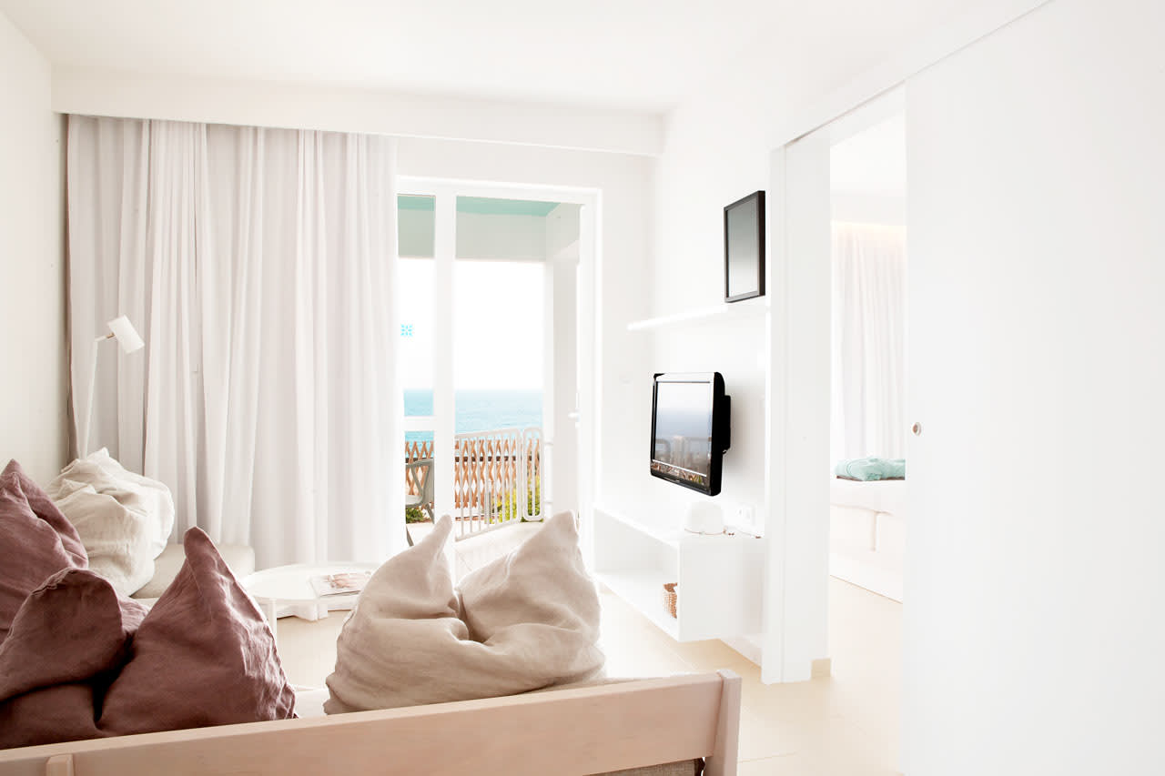 Club House Suite