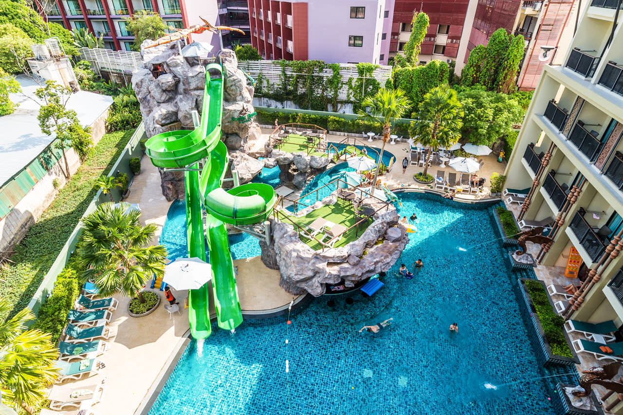 Fantasy pool - den nyare hotelldelen