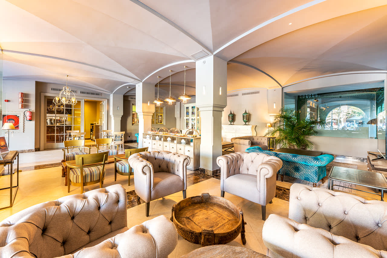 Separat Vip-lounge för gäster som bokat rum med konceptet UNIQUE By Lopesan