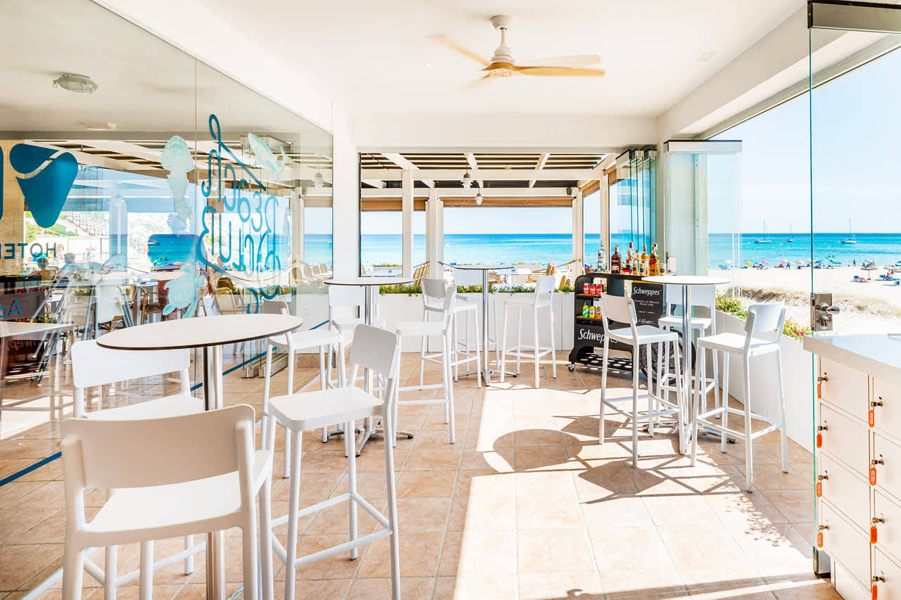 Hotellets beach club för dig som bor i ett Selection Club-rum