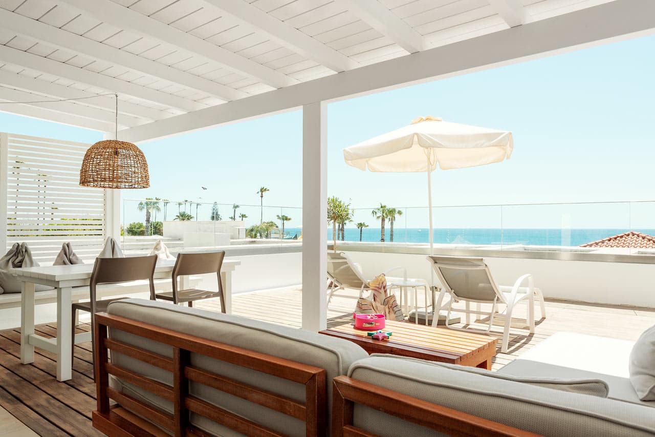 Tvårumslägenhet Royal Lounge Suite, stor balkong med havsutsikt i Athena.