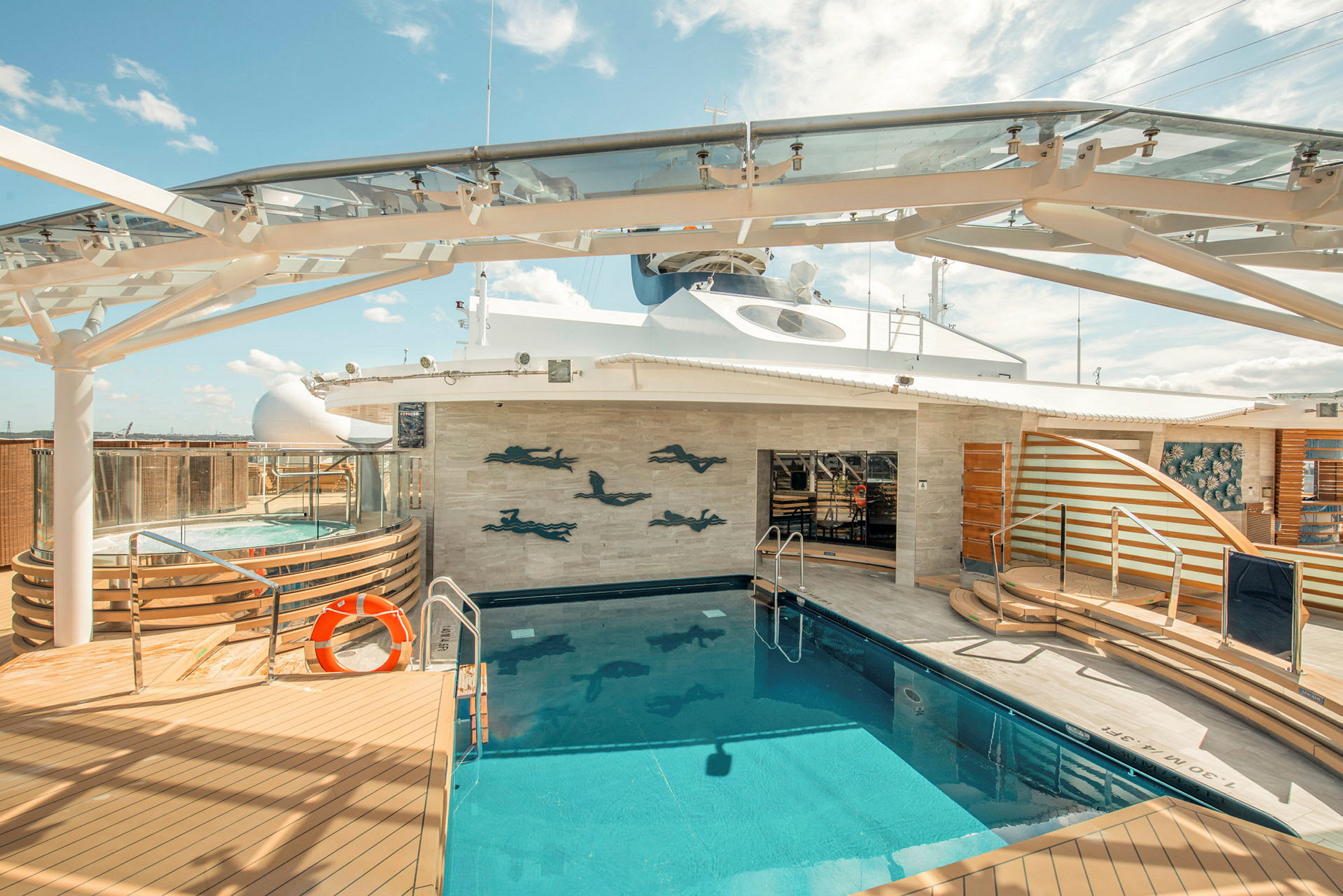 Yacht Club