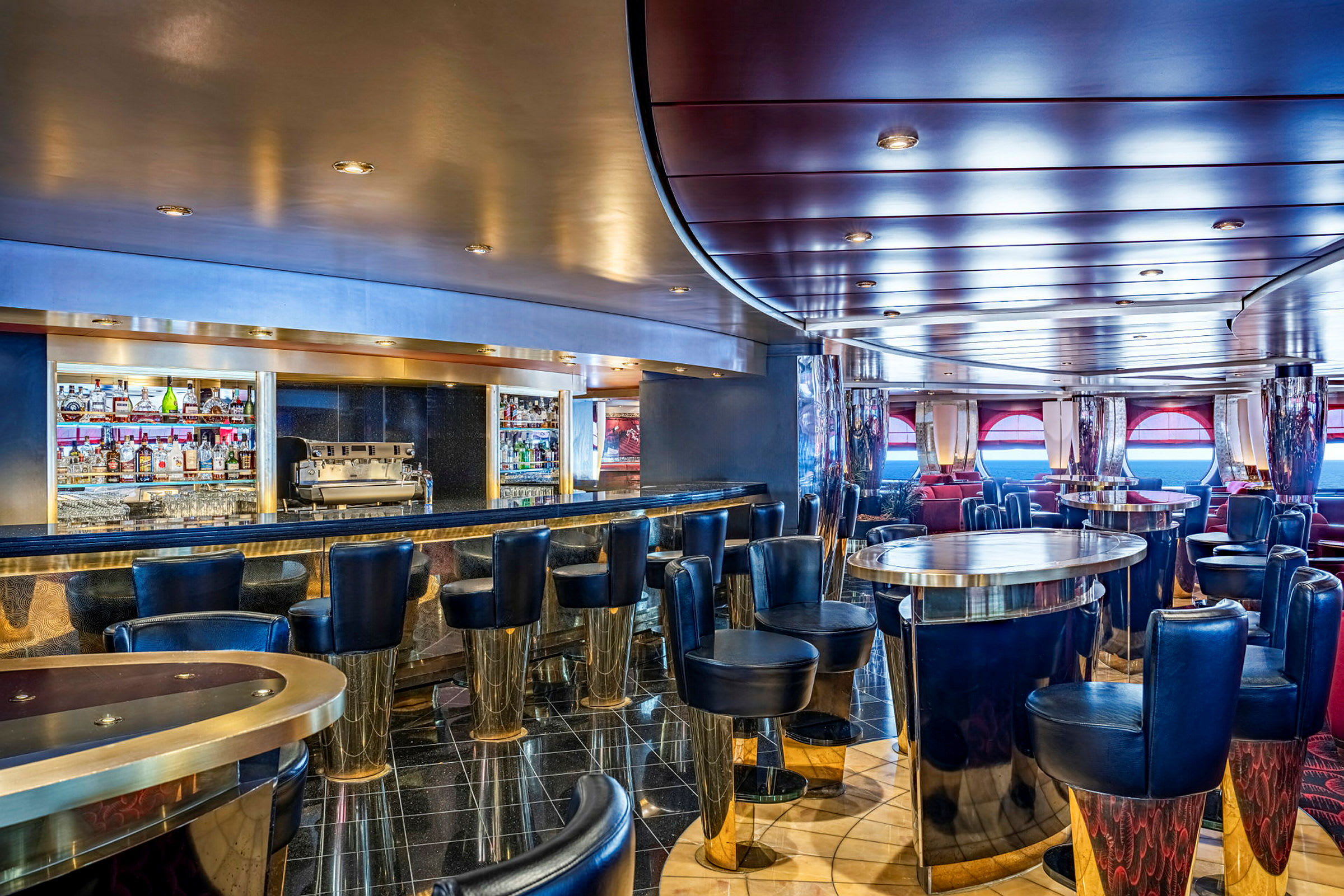 Pigalle Lounge