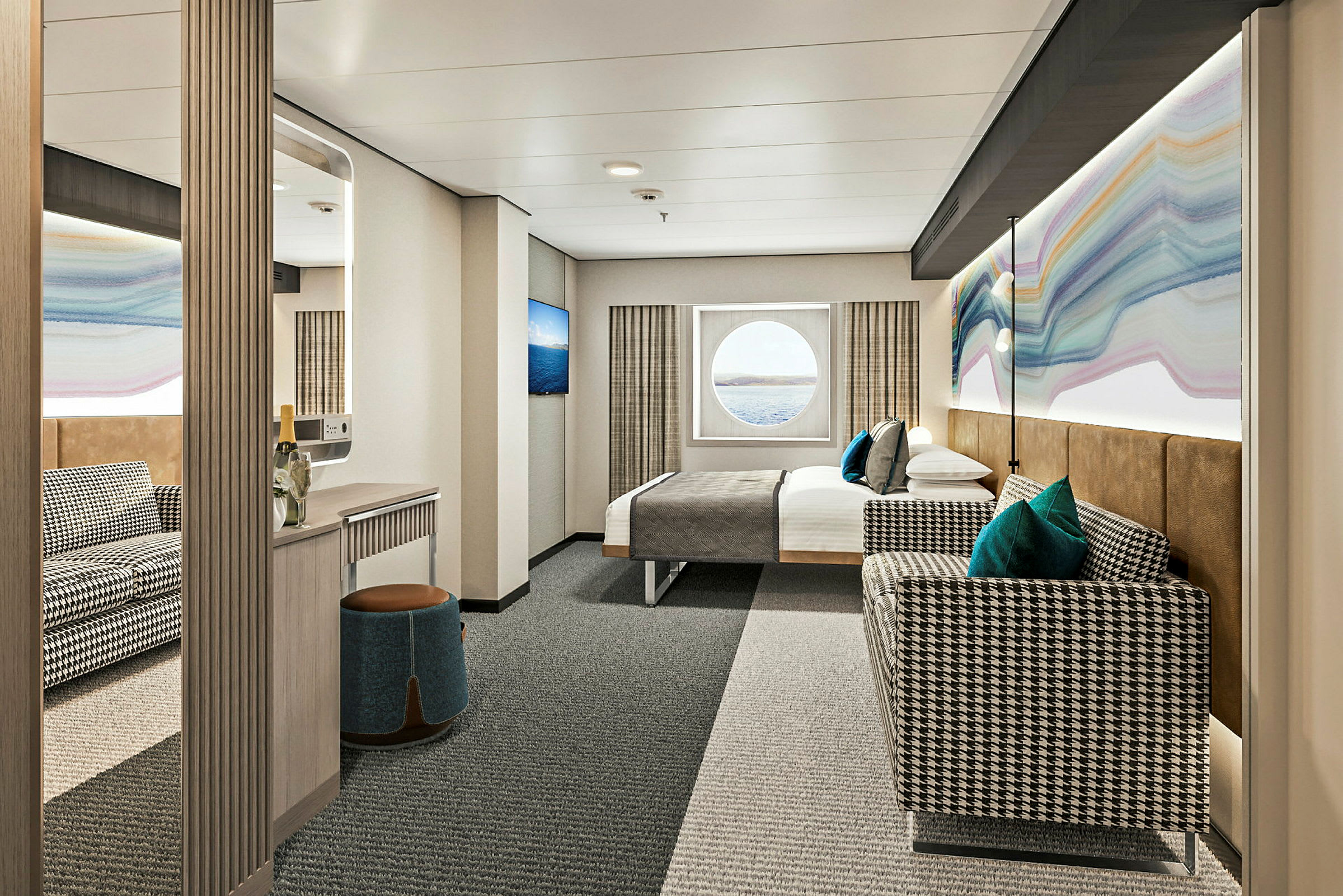 En modern hotellsvit med ljus inredning, sittgrupp och en säng bredvid ett runt fönster med utsikt över havet. (AI-genererad text)