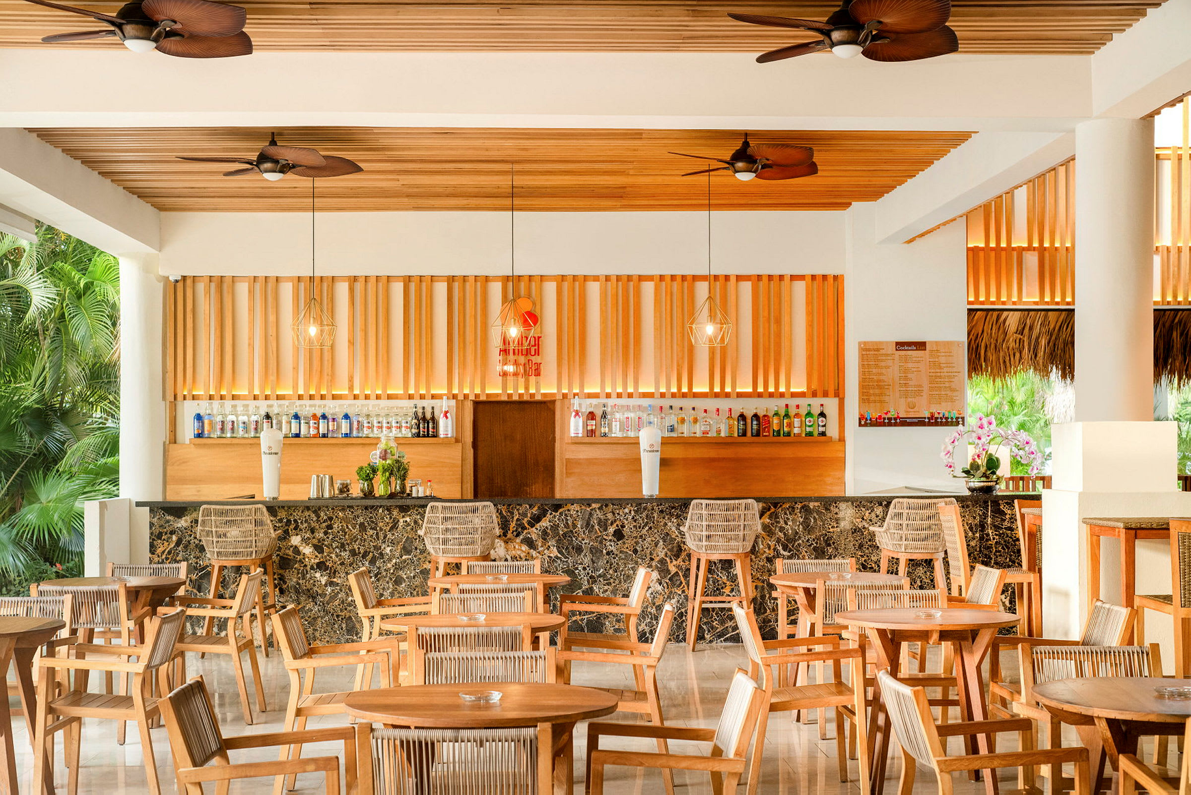 Amber Lobby Bar