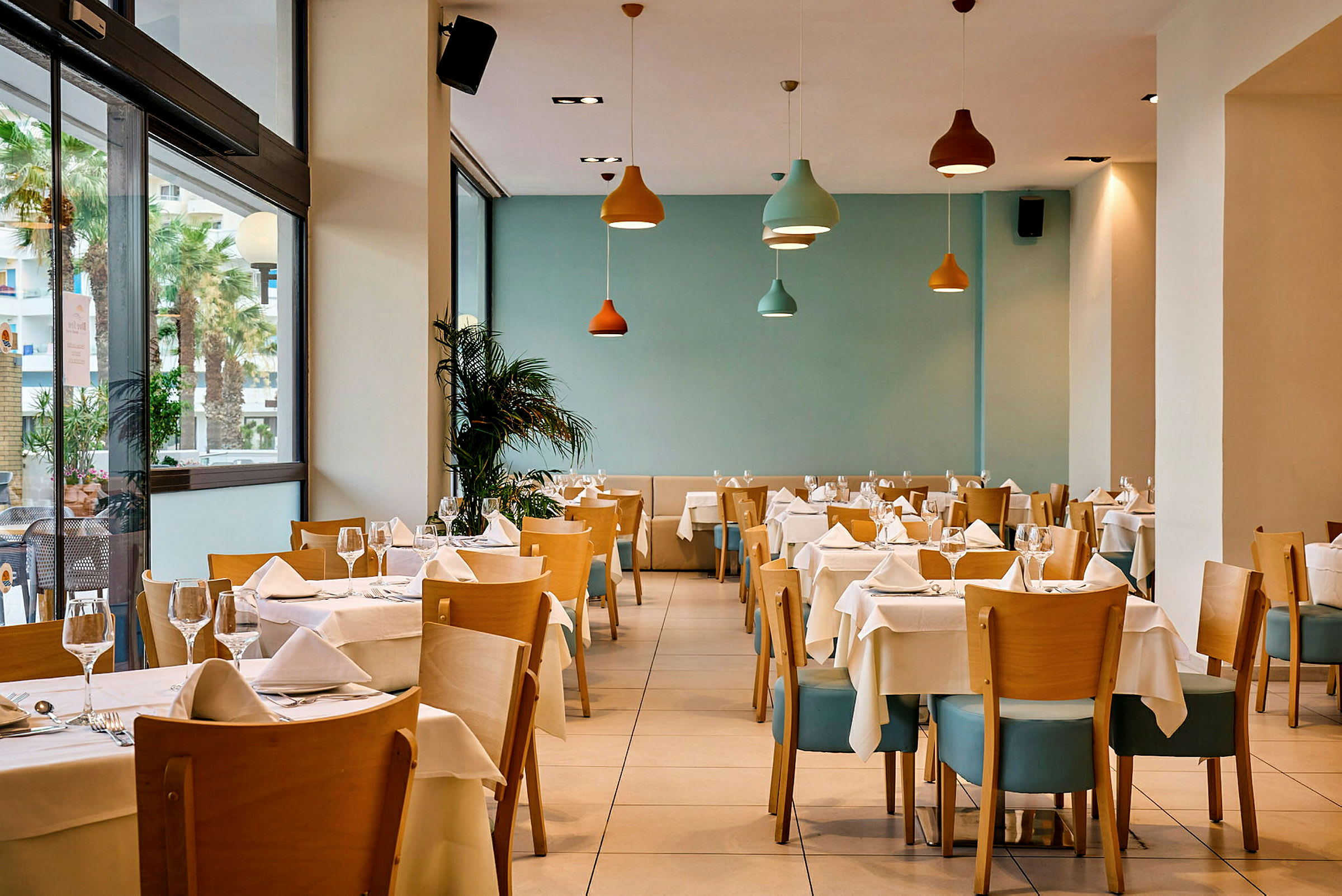 À la carte-restaurang med grekiska rätter