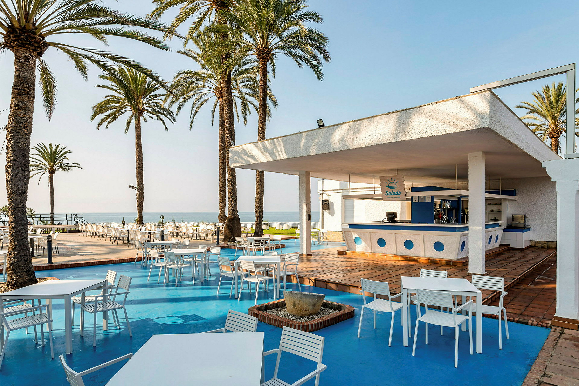 Poolbar