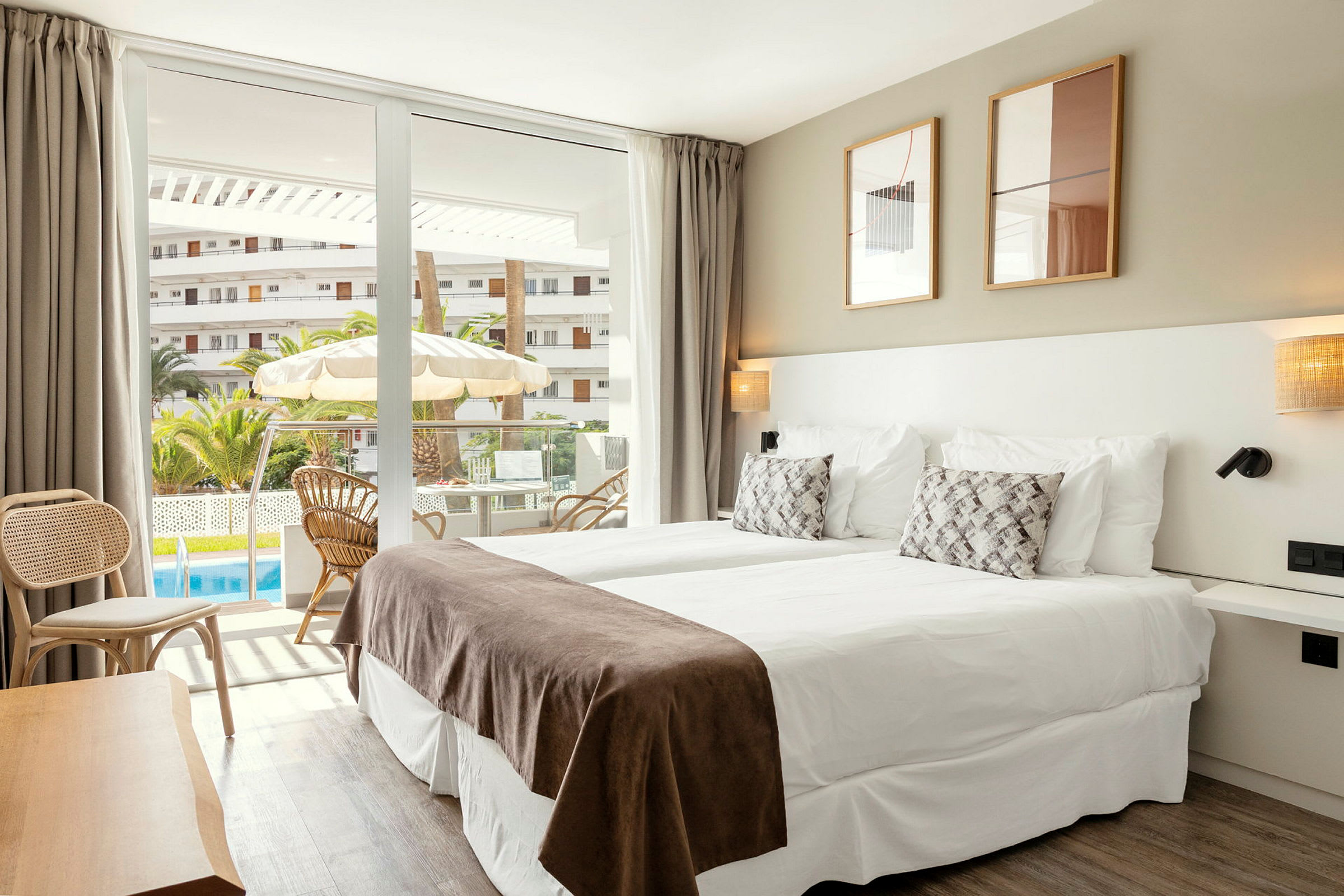Prime Pool Suite 1 rum med tillgång till privat, delad pool