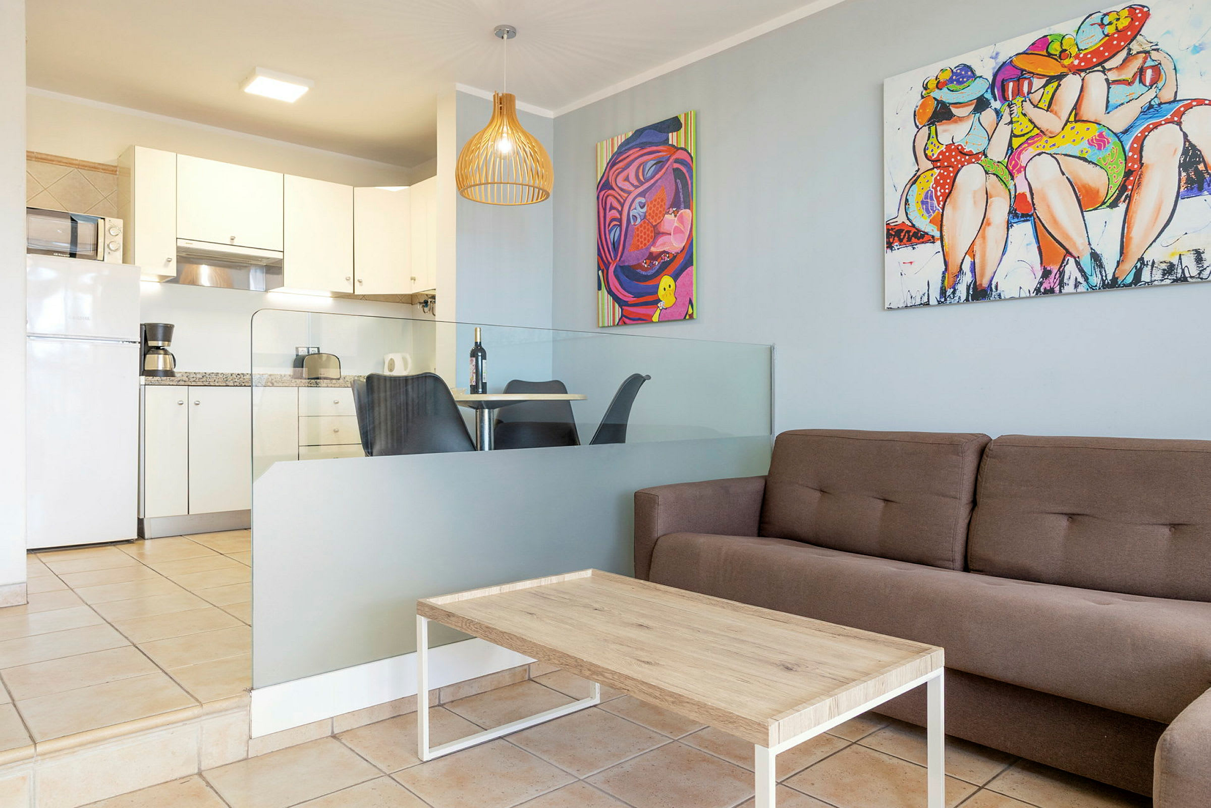 Tvårumslägenhet i två etage med balkong