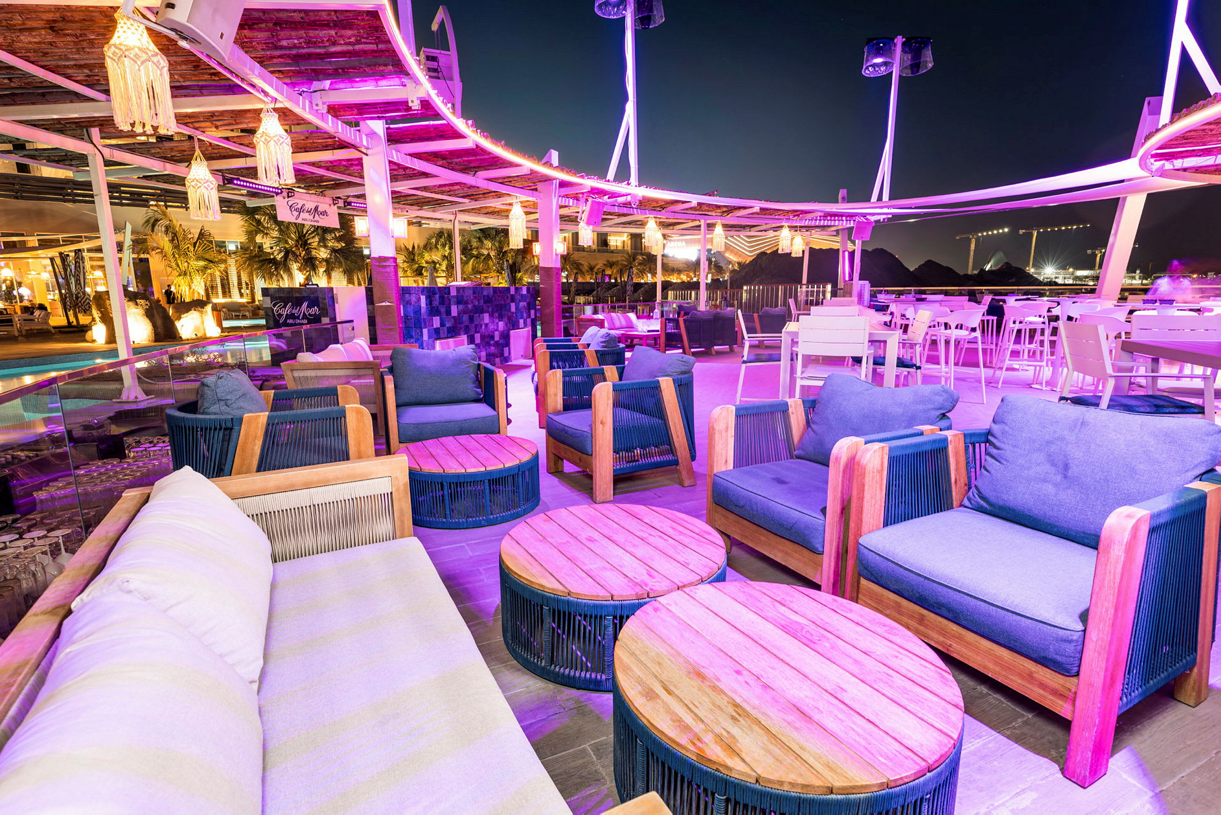 Beach club, Café Del Mar