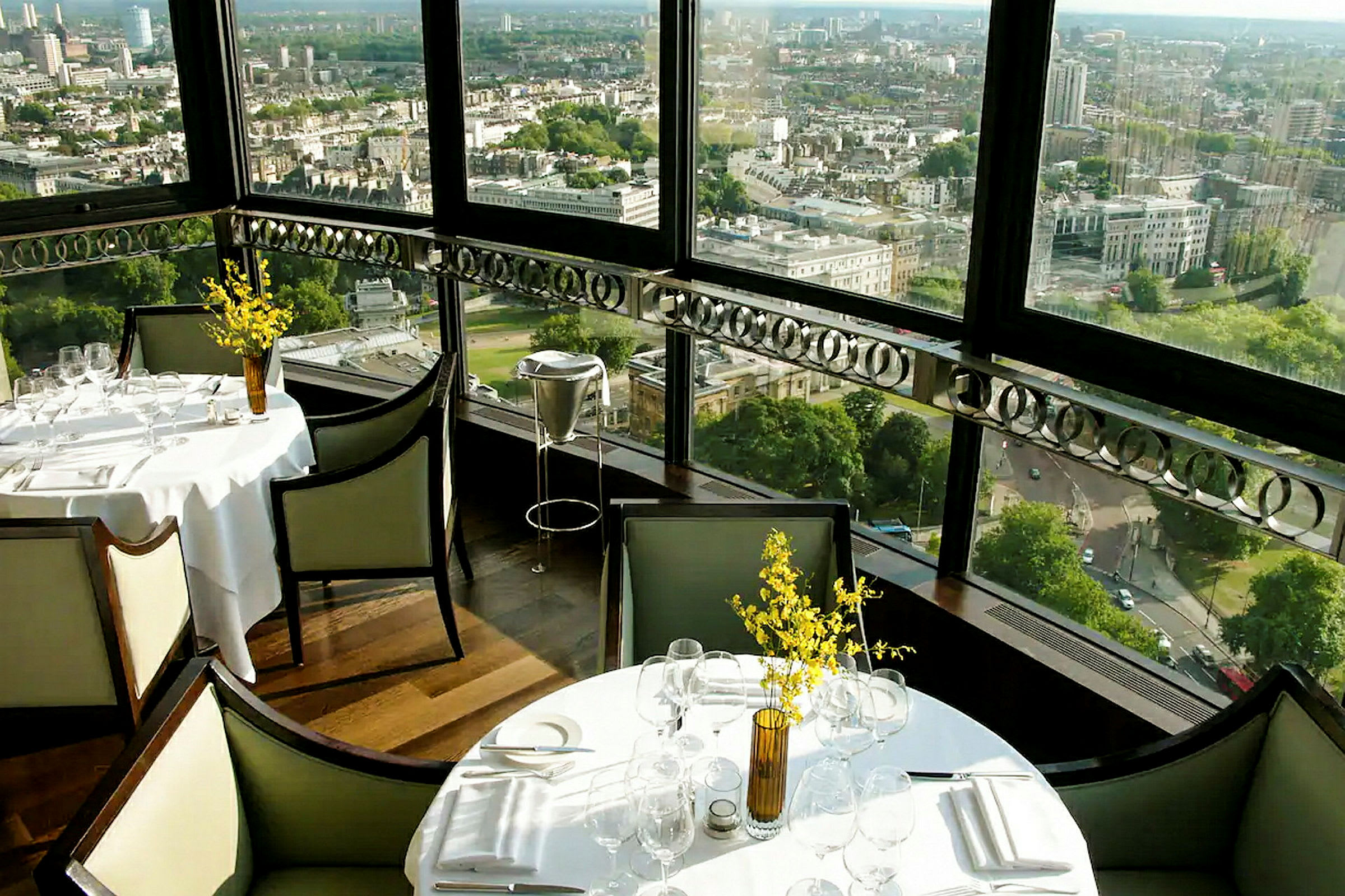 Guide Michelin belönade restaurangen, Galvin at Windows