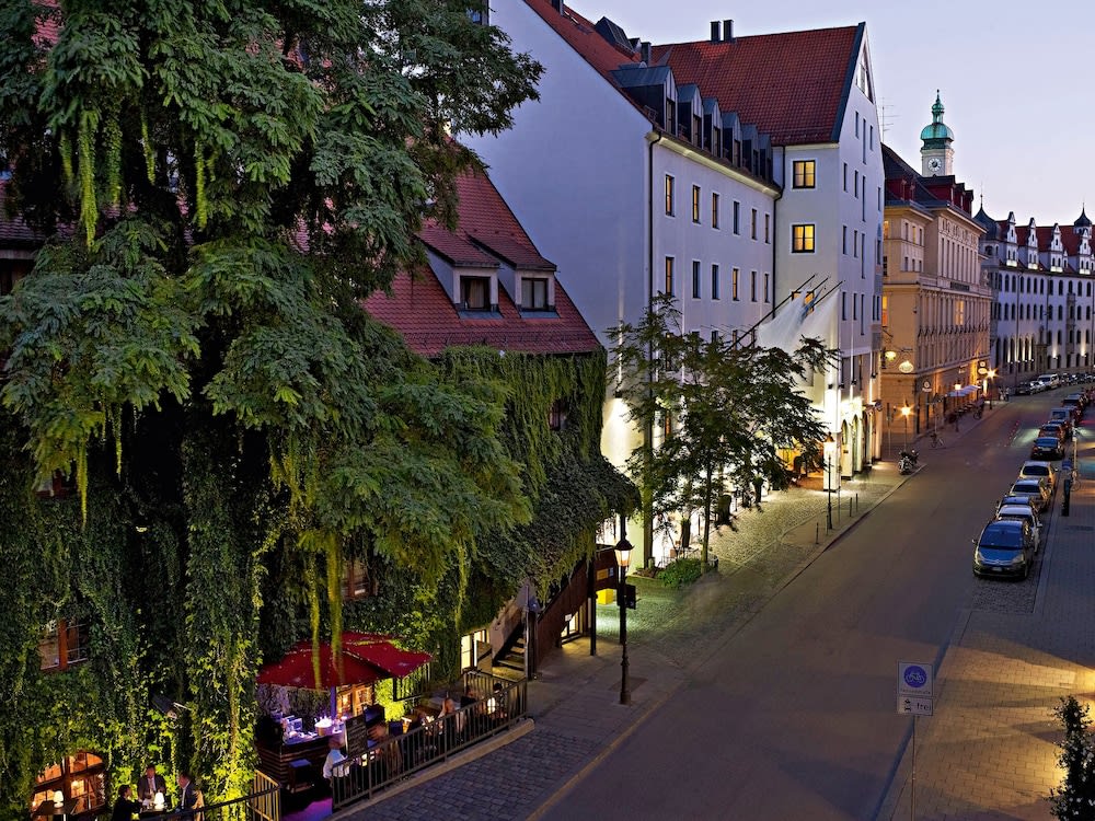 Utsikt mot gatan