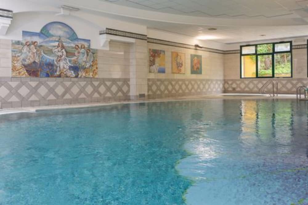 Inomhuspool
