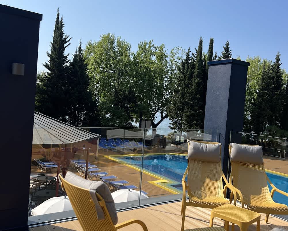 Utomhuspool