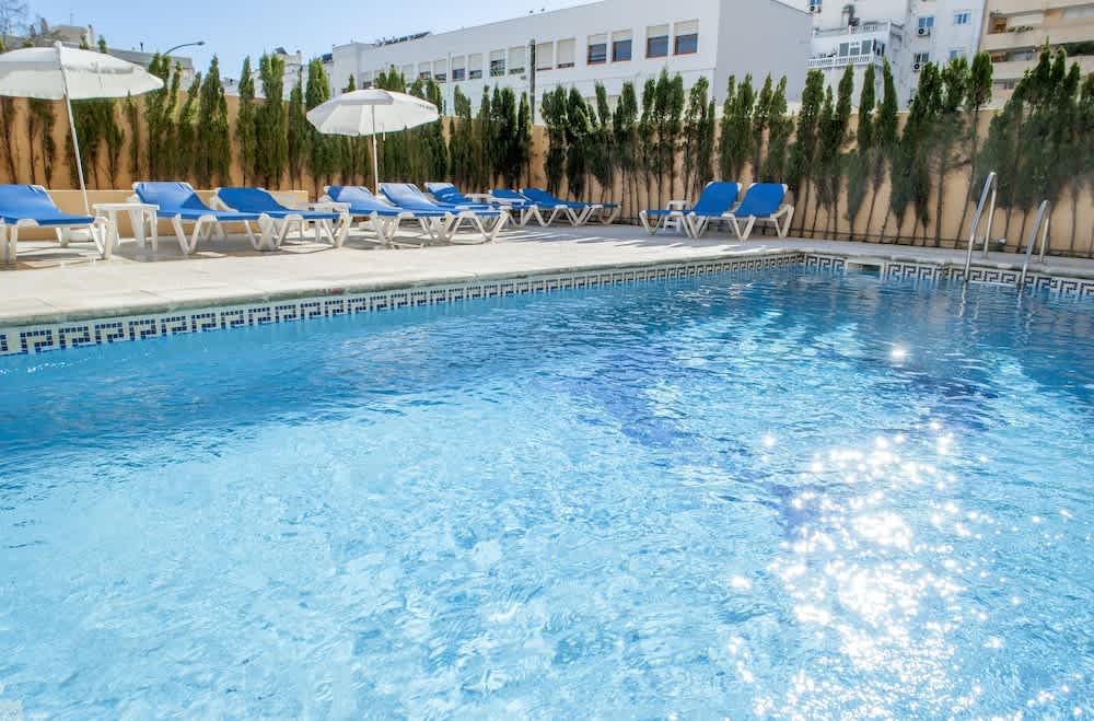 Utomhuspool