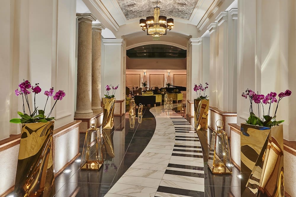 Hall