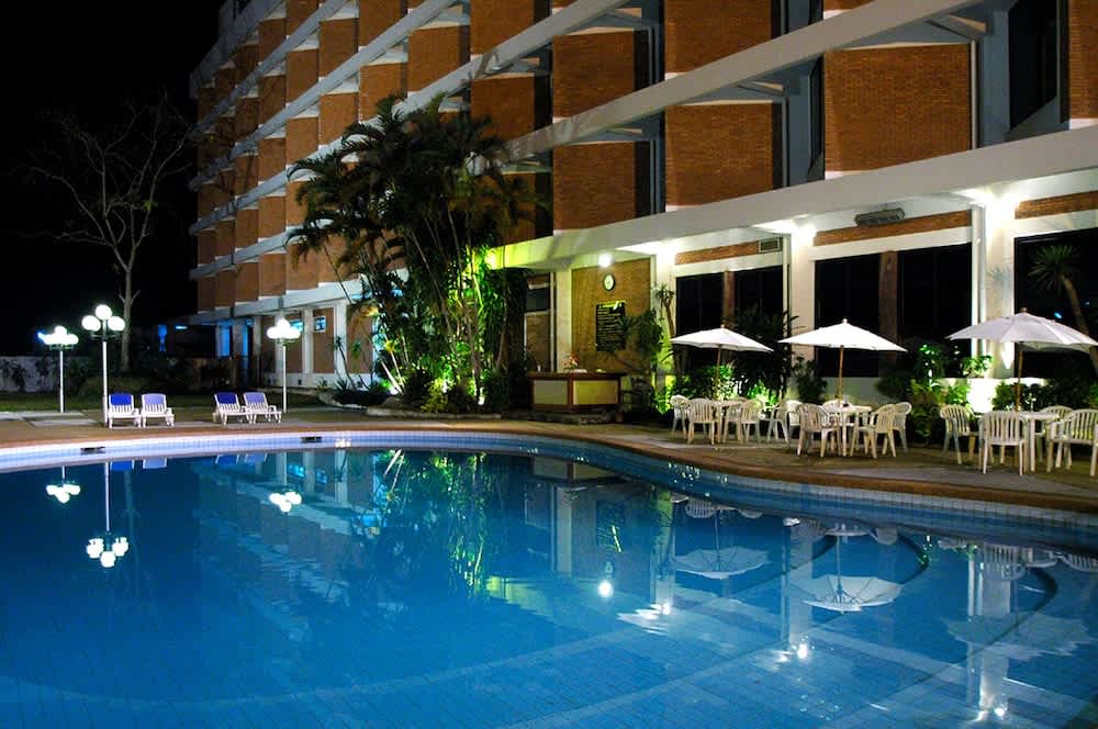 Utomhuspool
