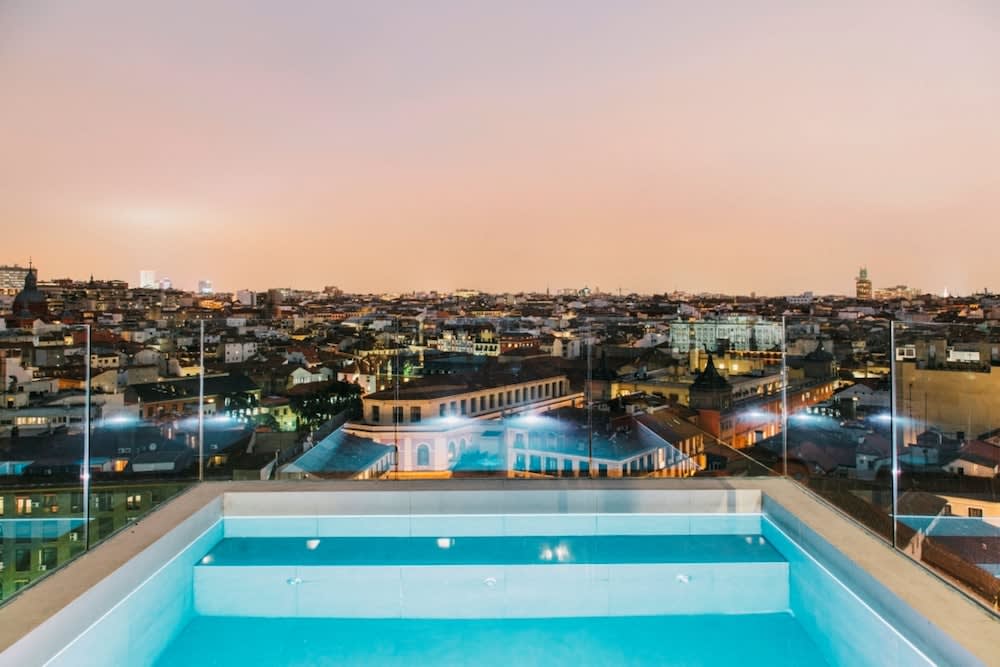 Takterrasspool