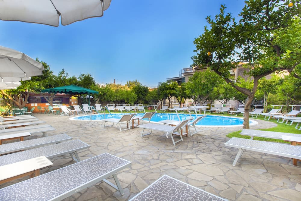 Bar vid poolen