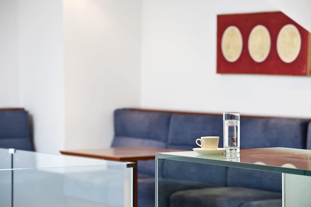 Sittområde i lobbyn