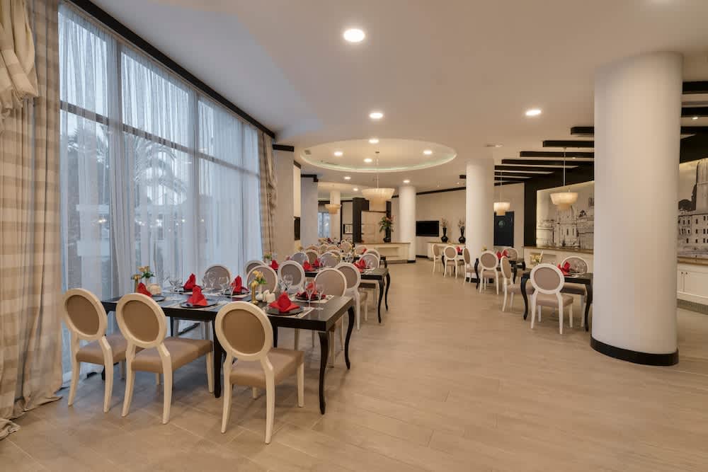 Mat- och restauranghall