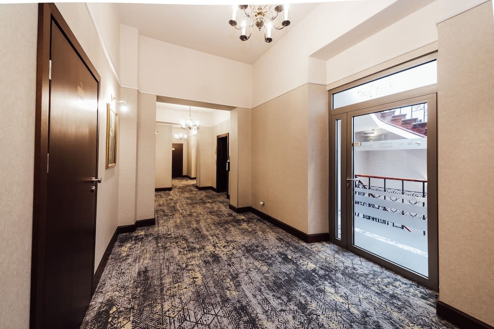 Hall