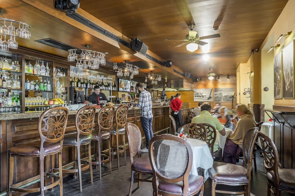 Bar (på boendet)