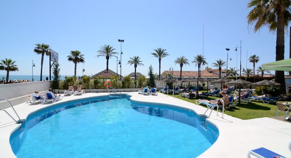 Utomhuspool