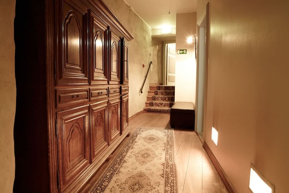 Hall