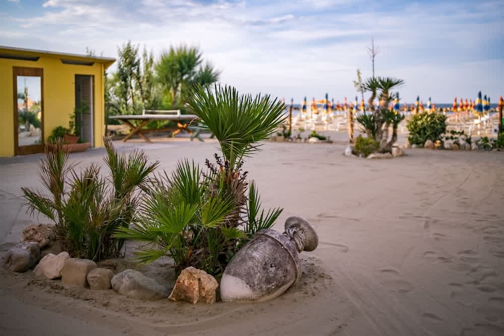 Strand