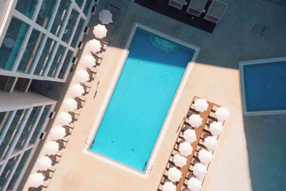 Utomhuspool