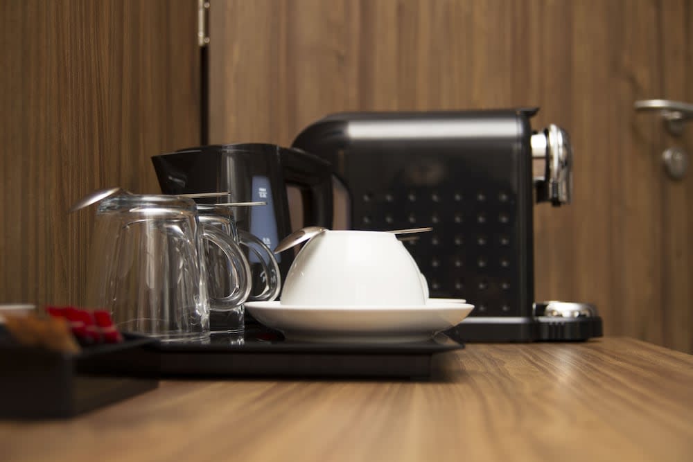 Kaffe och/eller kaffebryggare
