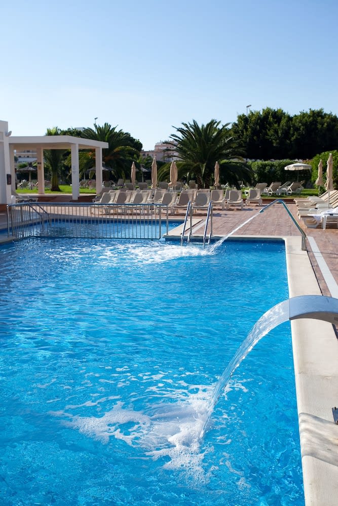 Utomhuspool