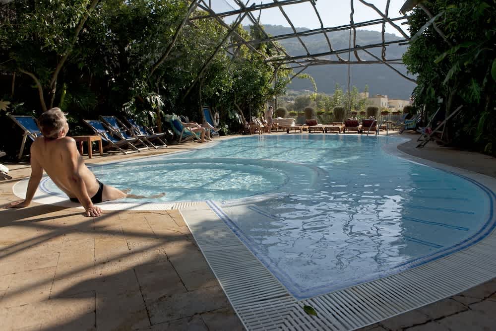 Utomhuspool