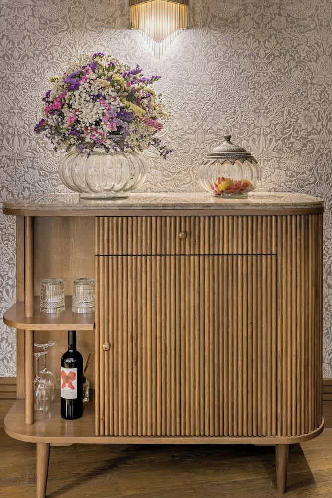 Minibar