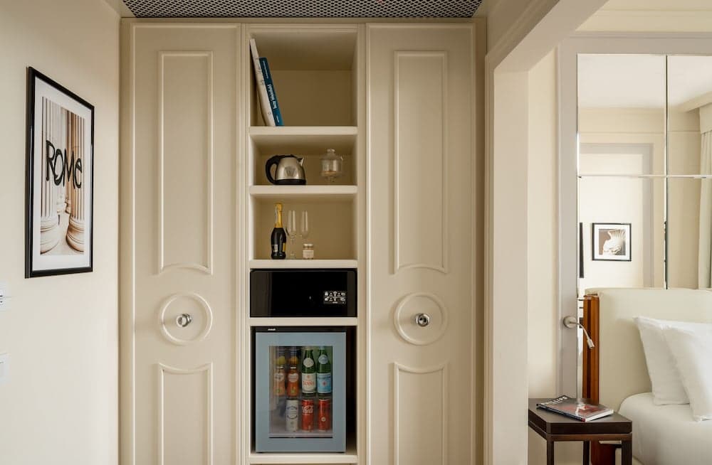 Minibar