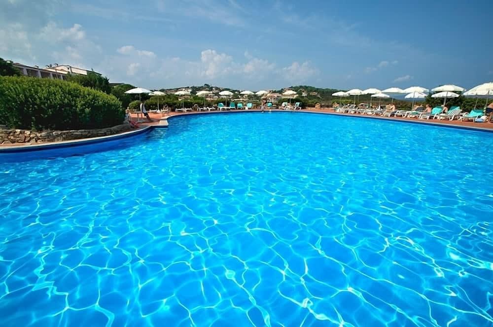 Utomhuspool