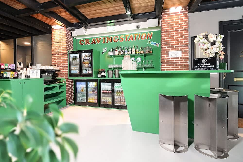 Mat- och restauranghall