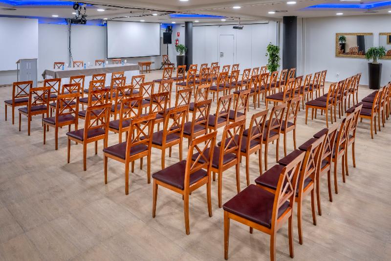 Konferenser