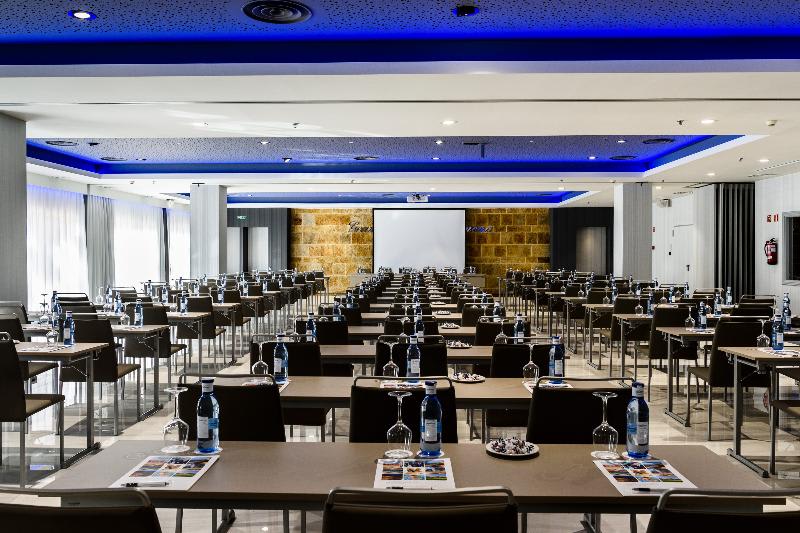 Konferenser