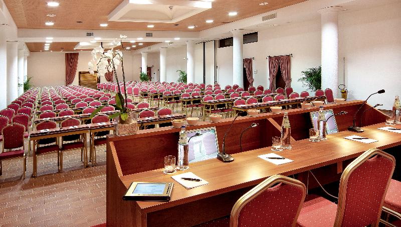 Konferenser