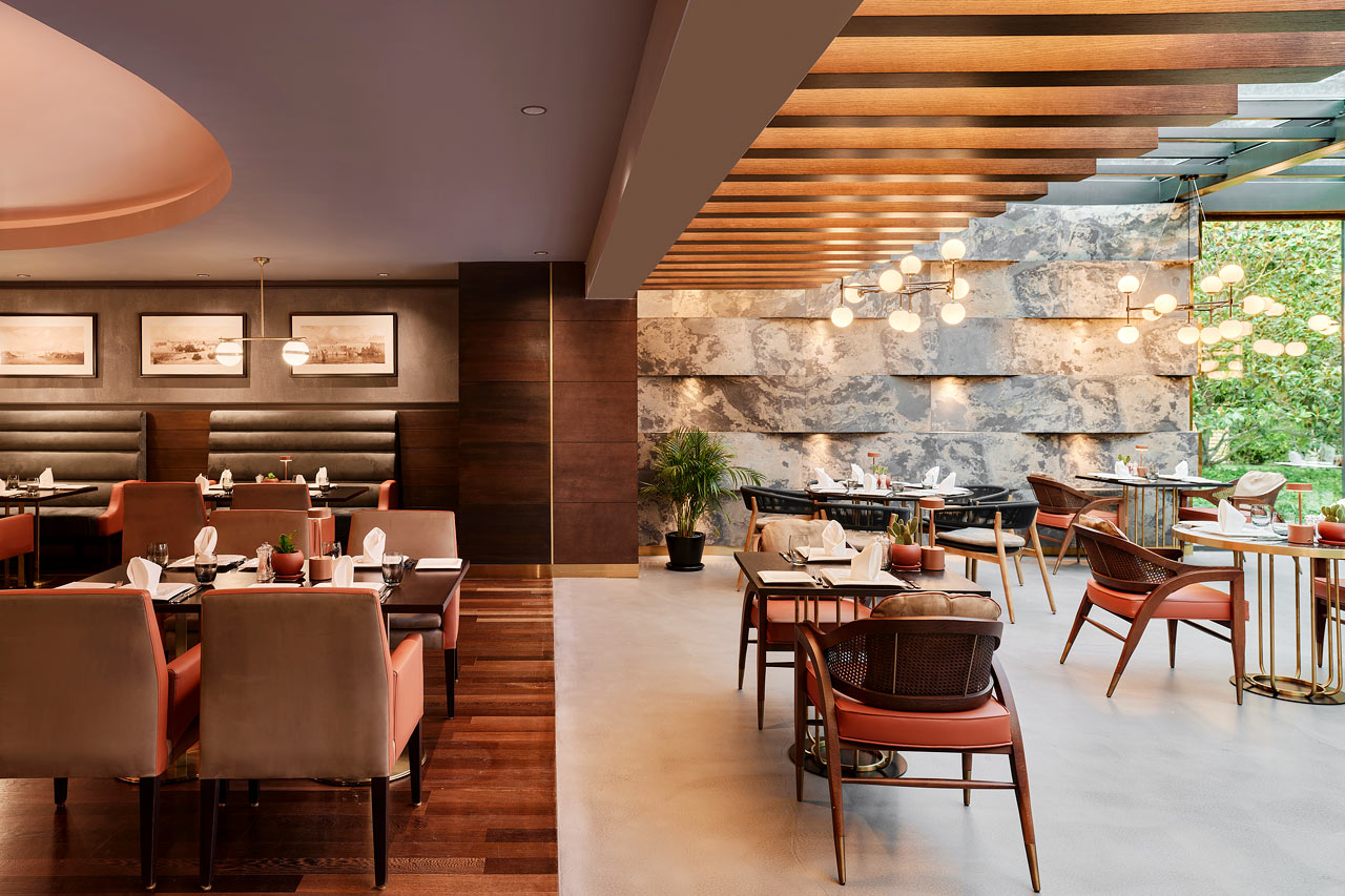 À la carte-restaurang med fast meny