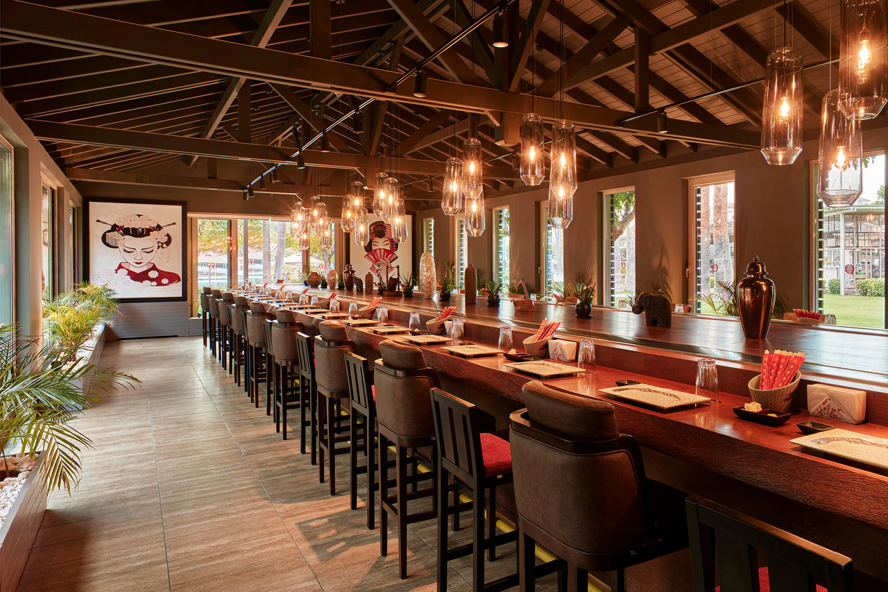 Asiatisk à la carte-restaurang