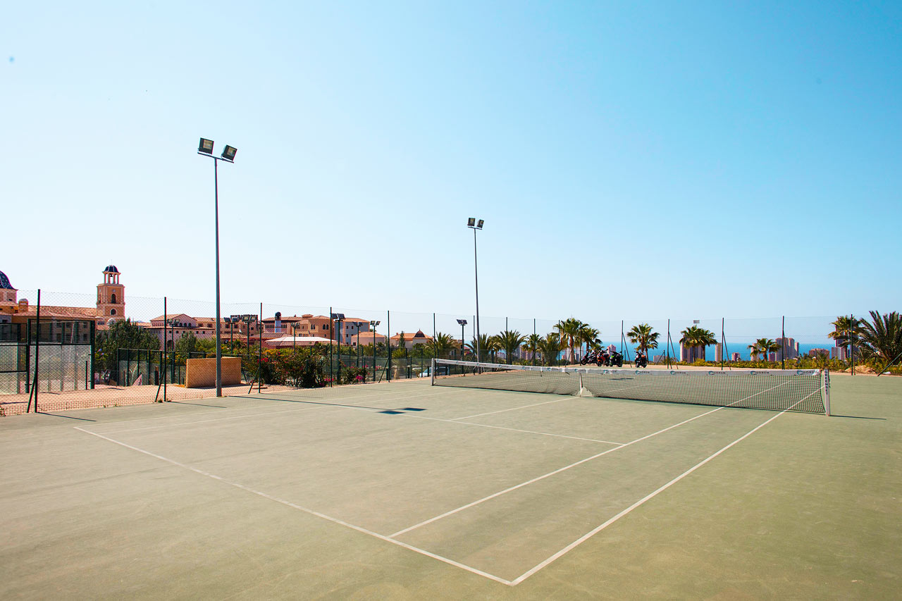 Hotellets tennisbana