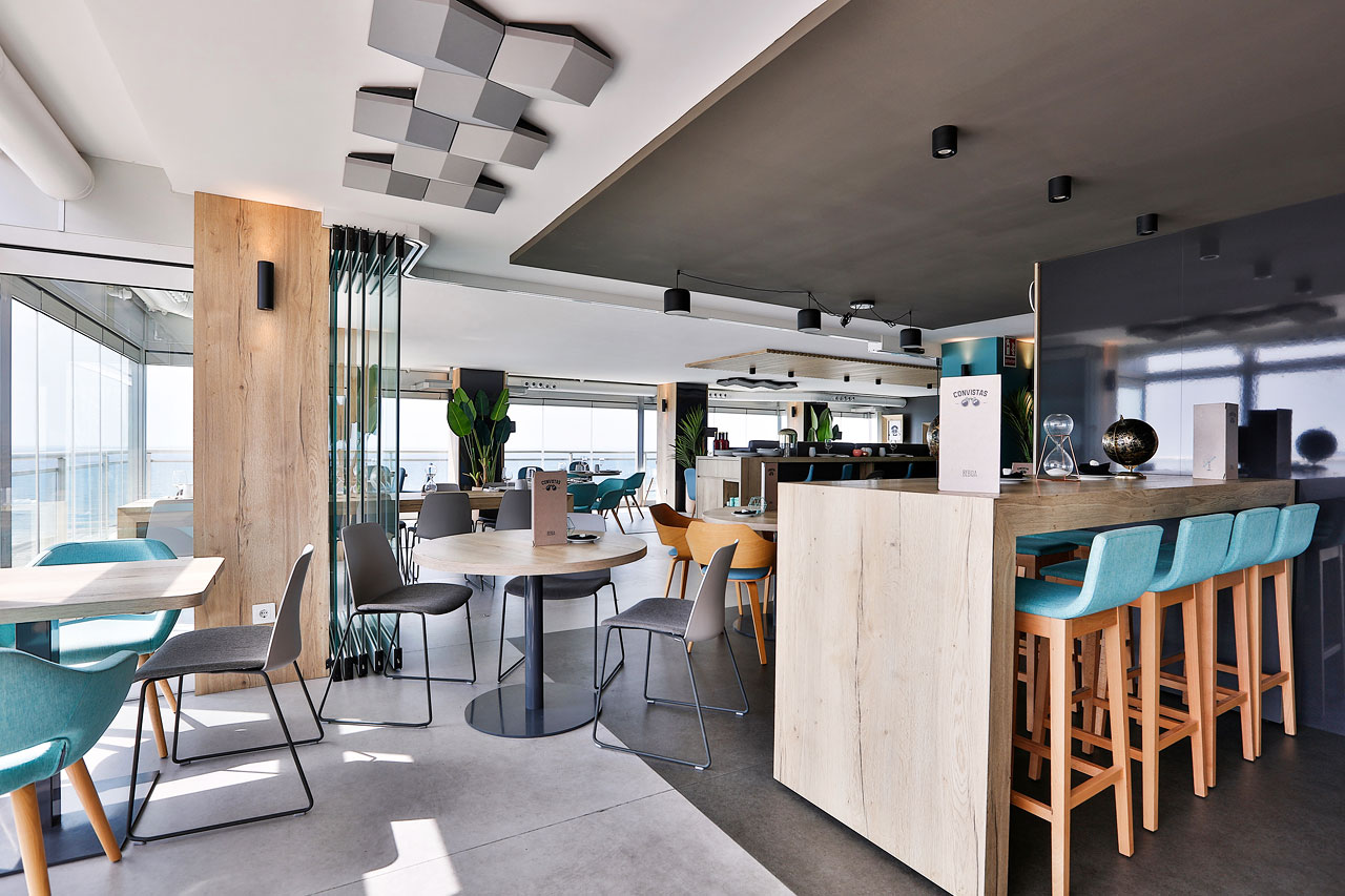 Hotellets à la carte-restaurang